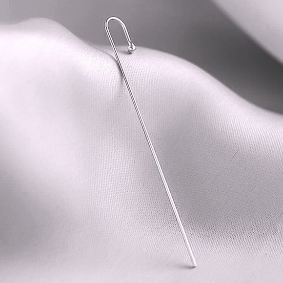 🔵𝟲𝟱%𝗢𝗙𝗙 𝗯𝘂𝗻𝗱𝗹𝗲𝘀 𝟯+🔵 NEW Simple Minimalist Ear Hook Crawler Earring - Picture 7 of 12